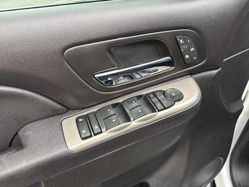 Used 2012 Chevrolet Silverado 2500 LTZ w/ LTZ Plus Package image 27