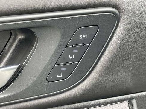 Certified 2023 Nissan Rogue SL image 19