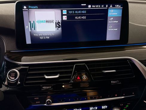 Used 2023 BMW 530e w/ Convenience Package RWD image 18