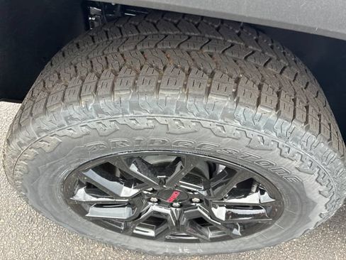 New 2026 GMC Canyon AT4 w/ Technology Plus Package AWD/4WD image 33