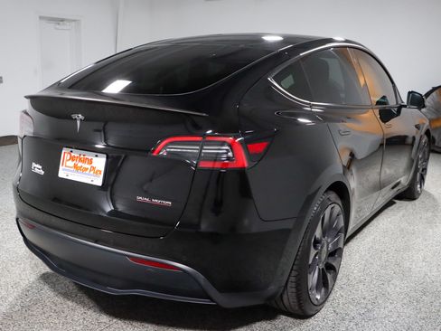Used 2021 Tesla Model Y Performance AWD/4WD image 7