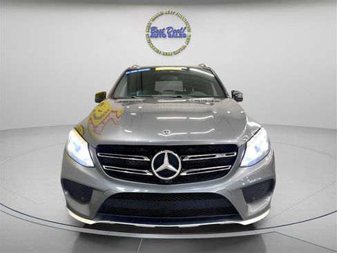 Used 2017 Mercedes-Benz GLE 43 AMG 4MATIC image 2