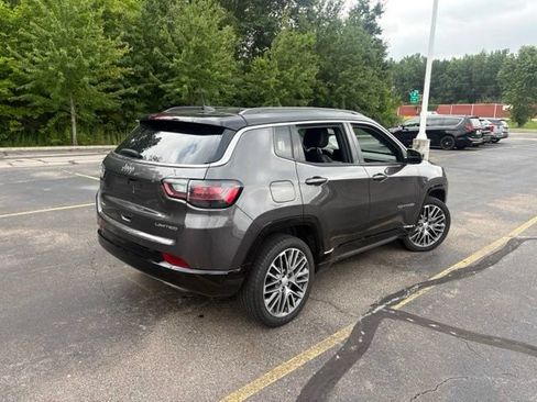 Used 2023 Jeep Compass Limited w/ Elite Group AWD/4WD image 3
