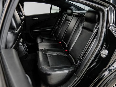 Used 2015 Dodge Charger R/T w/ Plus Group RWD image 21
