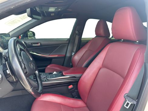 Used 2021 Lexus IS 300 w/ Comfort Package RWD image 9