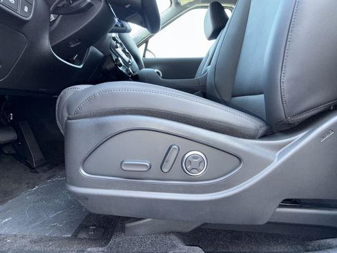 New 2026 Hyundai Palisade Limited image 14