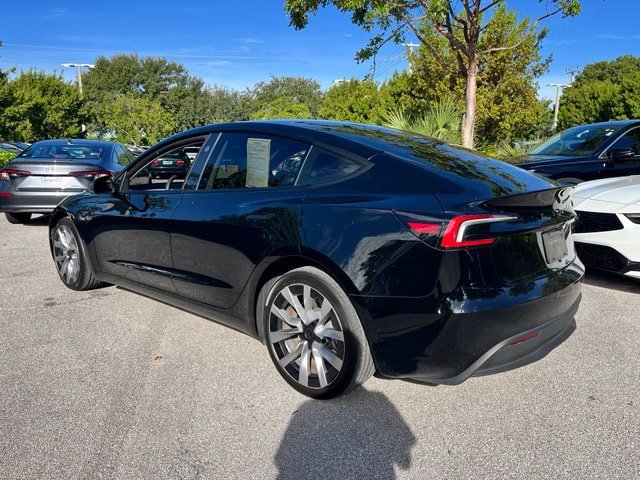 Used 2024 Tesla Model 3 Standard Range RWD image 4