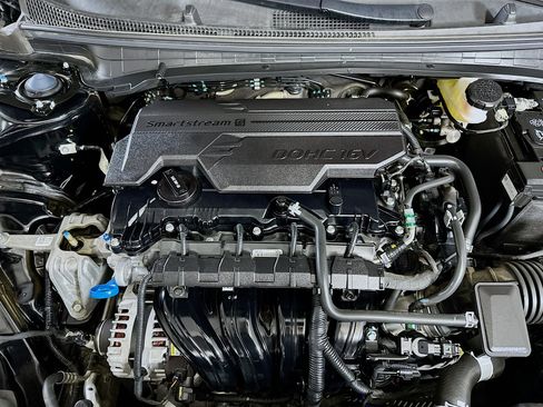 Used 2025 Kia K4 LXS image 33