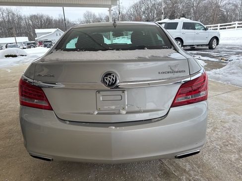 Used 2014 Buick LaCrosse Base image 8