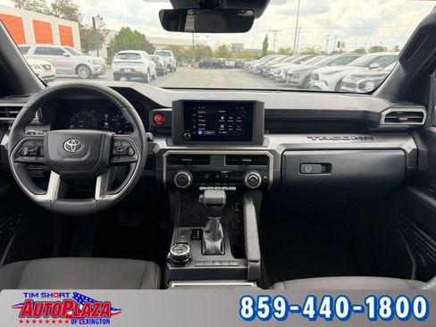 Used 2026 Toyota Tacoma TRD Off-Road AWD/4WD image 13