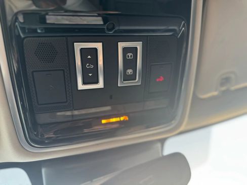 Used 2020 Land Rover Range Rover Sport HSE Dynamic image 36