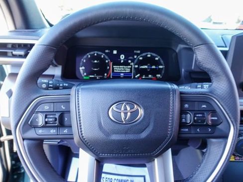 New 2025 Toyota 4Runner TRD Off-Road image 16