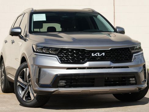 Used 2023 Kia Sorento SX Prestige AWD/4WD image 2