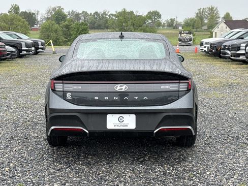 New 2026 Hyundai Sonata SE FWD image 13