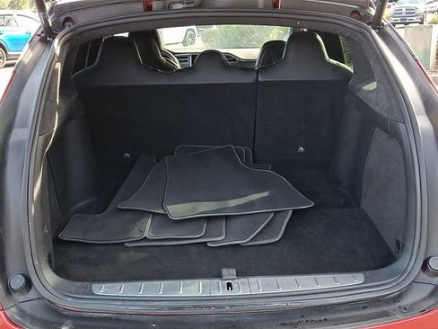 Used 2017 Tesla Model X 100D image 41