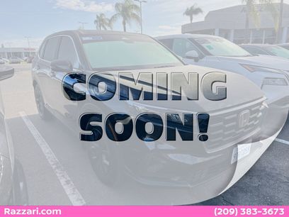 Used 2025 Honda CR-V LX