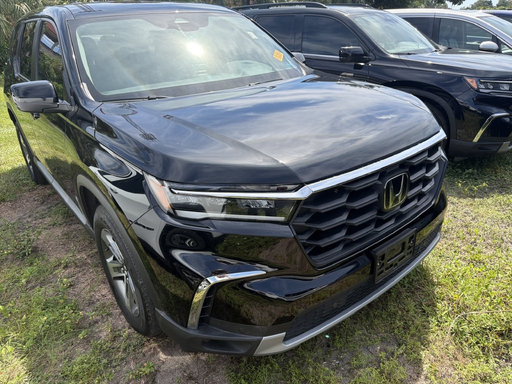 Used 2024 Honda Pilot EX-L image 3