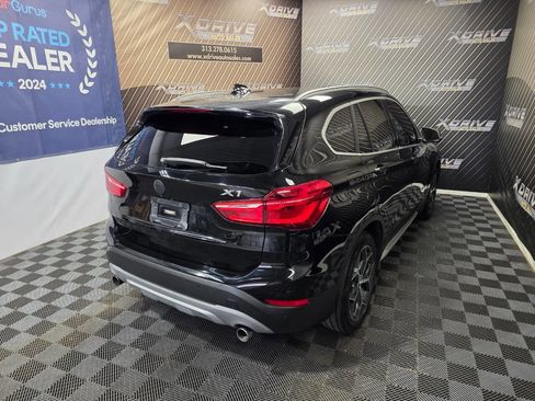 Used 2017 BMW X1 xDrive28i image 14