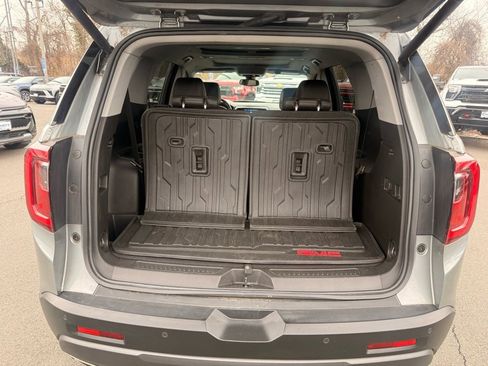 Used 2023 GMC Acadia AT4 w/ Technology Package image 8