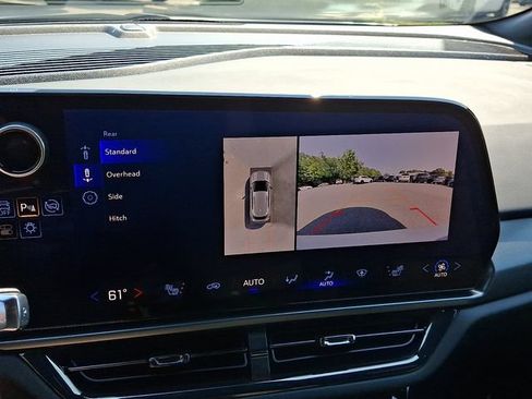 Used 2025 Chevrolet Equinox EV RS FWD image 20