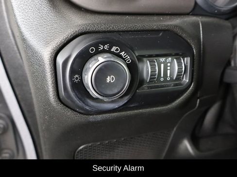 Used 2020 Jeep Wrangler Unlimited Sport AWD/4WD image 23