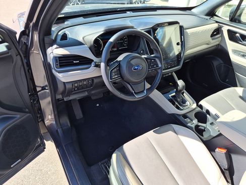 Used 2025 Subaru Forester Limited w/ Popular Package AWD/4WD image 17