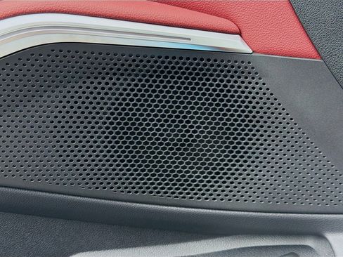 New 2026 BMW 330i xDrive Sedan w/ M Sport Package image 24