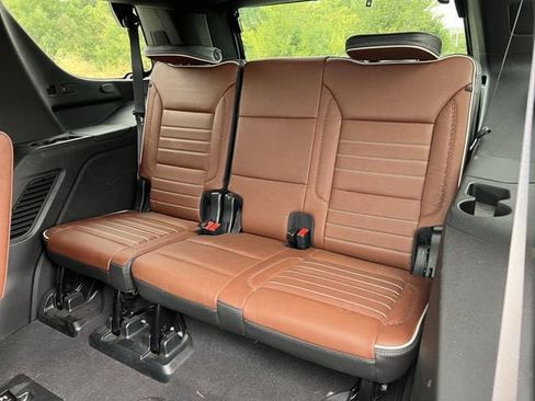 Used 2024 GMC Yukon Denali Ultimate image 30