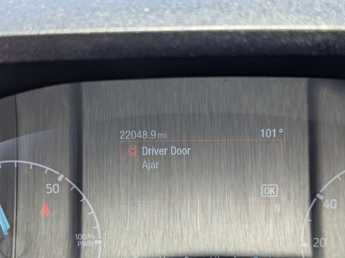 Certified 2022 Ford Maverick XLT FWD image 28