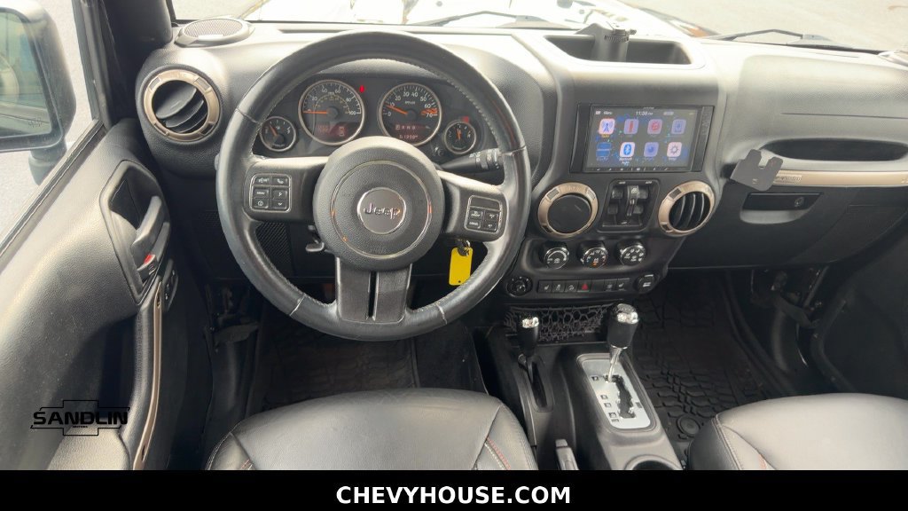 Used 2016 Jeep Wrangler Unlimited Sahara AWD/4WD image 15