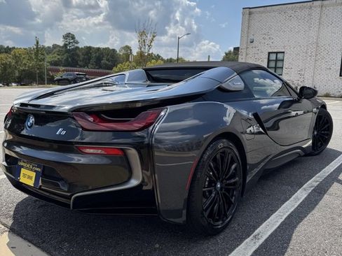 Used 2019 BMW i8 Roadster image 29
