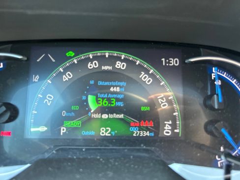Used 2022 Toyota RAV4 Limited AWD/4WD image 12