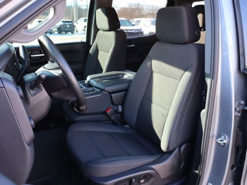 Used 2024 Chevrolet Silverado 1500 Custom Trail Boss w/ LPO, Dark Essentials Package image 13