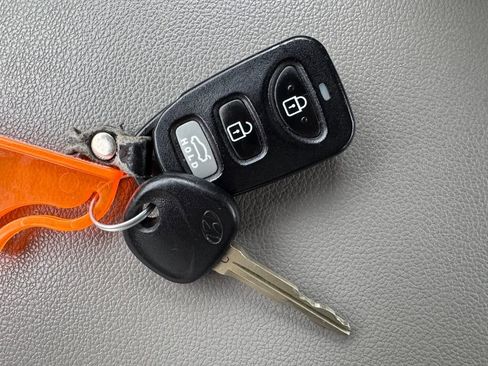 Used 2018 Hyundai Elantra SE w/ SE Connectivity Package 04 image 33