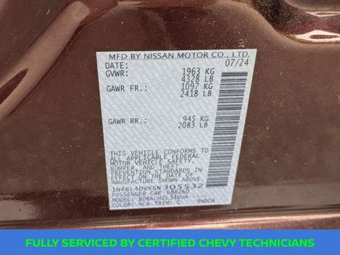 Used 2025 Nissan Altima 2.5 SV FWD image 27
