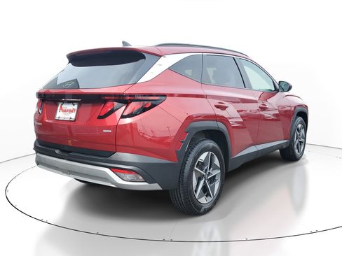 Used 2025 Hyundai Tucson SEL AWD/4WD image 4