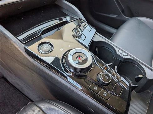 Used 2023 Kia Sportage EX image 12