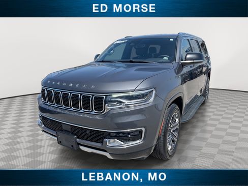 Used 2024 Jeep Wagoneer L Series II w/ Flexible Seating Group AWD/4WD image 1