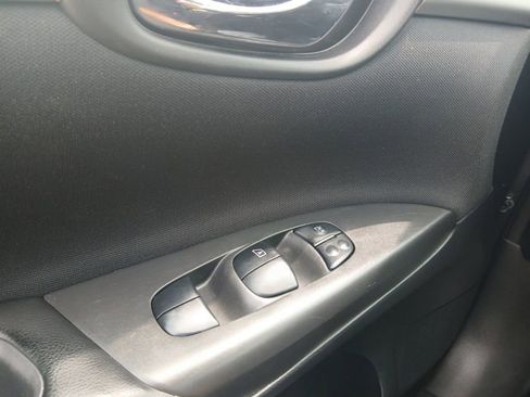 Used 2019 Nissan Sentra S FWD image 8