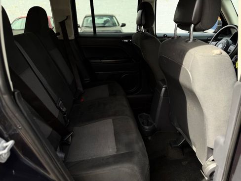 Used 2014 Jeep Patriot Sport w/ Power Value Group image 39