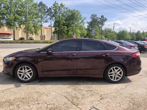 Used 2013 Ford Fusion SE FWD image 8