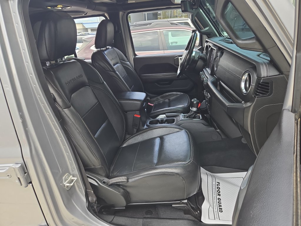 Used 2020 Jeep Gladiator Overland w/ Uconnect 4C Nav & Sound Group AWD/4WD image 16