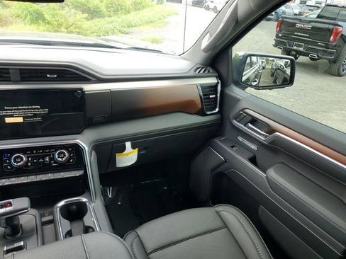 New 2026 GMC Sierra 1500 Denali AWD/4WD image 16