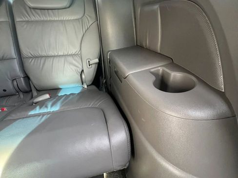 Used 2010 Honda Odyssey EX-L image 7