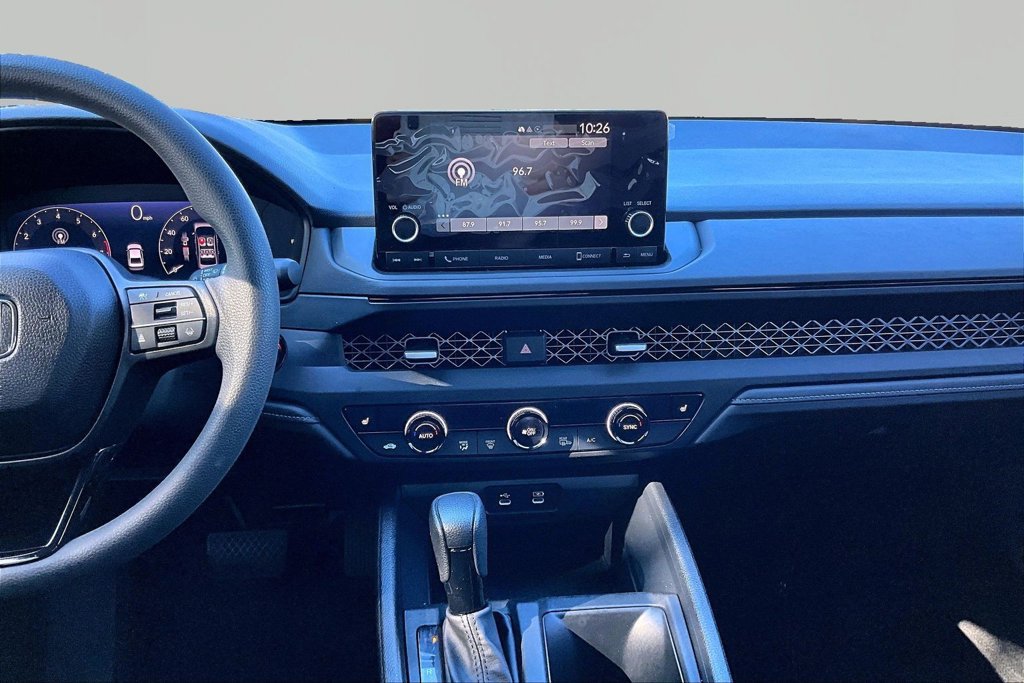 Used 2025 Honda Accord SE image 10