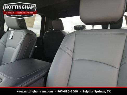 New 2026 RAM 2500 Tradesman w/ Bed Convenience Group AWD/4WD image 21
