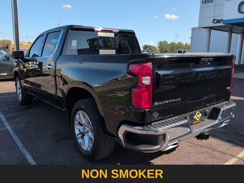 Used 2022 Chevrolet Silverado 1500 LTZ w/ Safety Package II image 5