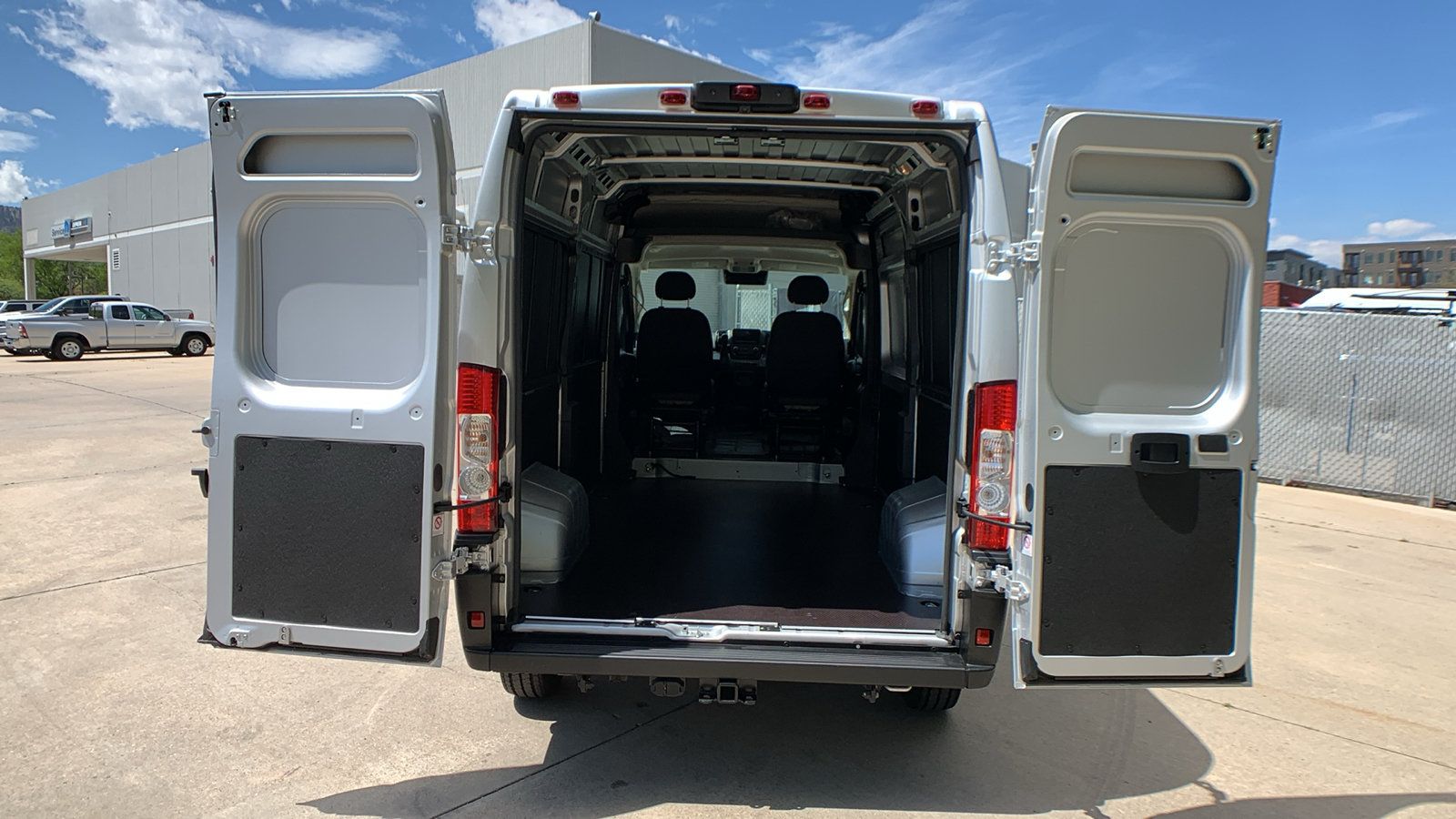 Used 2024 RAM ProMaster 1500 FWD image 27