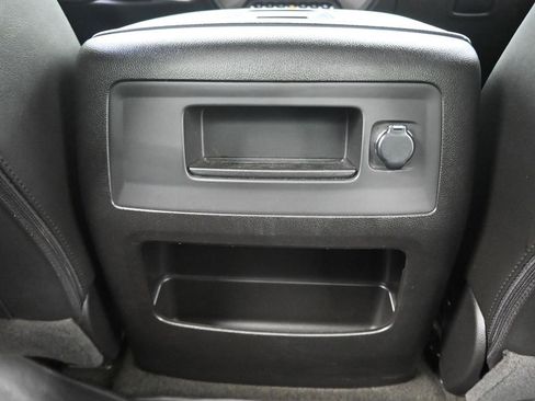 Used 2017 GMC Sierra 2500 Denali w/ Duramax Plus Package image 30