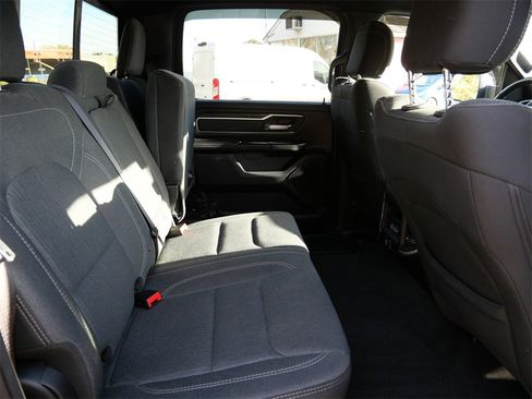 Used 2020 RAM 1500 Big Horn image 9